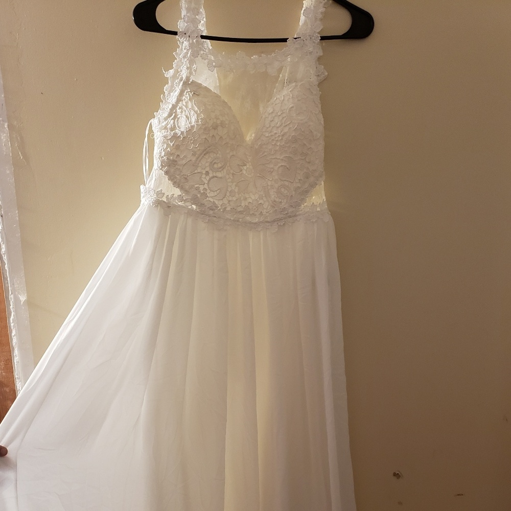 Wedding dress